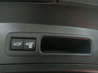 Usado Lexus UX Luxury Line 183 CV (134 kW) 2024 Verde SUV