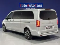 Usado Mercedes V250 190 CV (139 kW) 2023 Gris Monovolumen