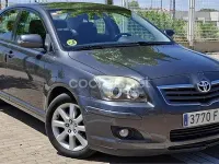 Usado Toyota Avensis Sol 116 CV (85 kW) 2006 Gris / plata Berlina