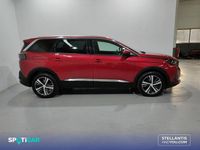 Usado Peugeot 5008 Allure 130 CV (95 kW) 2021 Rojo SUV