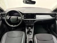 Nuevo Skoda Scala Essence 115 CV (84 kW) 2025 Rojo Utilitario