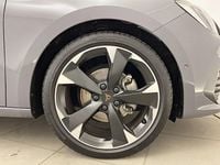 Usado Cupra Leon 150 CV (110 kW) 2023 Gris Berlina