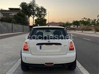 Usado Mini ONE 75 CV (55 kW) 2009 Beige Utilitario