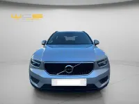 Usado Volvo XC40 156 CV (114 kW) 2018 Gris / plata SUV