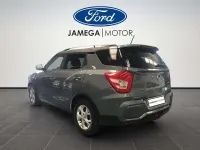 Usado SsangYong XLV 162 CV (119 kW) 2021 Gris SUV