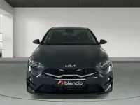 Usado Kia Ceed 120 CV (88 kW) 2023 Gris Utilitario