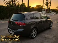 Usado Seat Altea XL Sport 140 CV (102 kW) 2007 Gris / plata Monovolumen