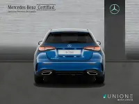 Usado Mercedes A250 120 CV (88 kW) 2024 Azul Berlina
