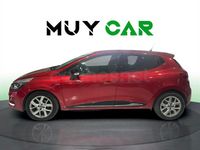 Usado Renault Clio GrandTour Zen 90 CV (66 kW) 2019 Rojo Familiar