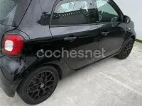 Usado Smart ForFour Passion 90 CV (66 kW) 2018 Negro Utilitario