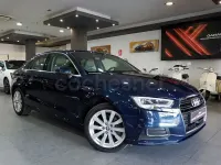 Usado Audi A3 150 CV (110 kW) 2019 Azul Berlina