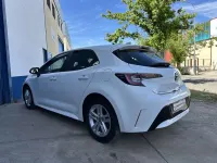 Usado Toyota Corolla Active 122 CV (89 kW) 2021 Blanco Utilitario