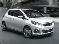 Usado Peugeot 108 Allure 72 CV (52 kW) 2021 Rojo Utilitario