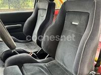 Usado Ford Fiesta 130 CV (95 kW) 1992 Rojo Berlina