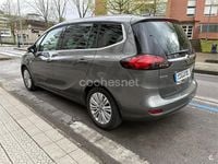 Usado Opel Zafira Selective 140 CV (102 kW) 2017 Gris / plata Monovolumen