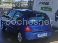 Usado Renault Clio II Authentique 75 CV (55 kW) 2007 Azul Berlina