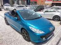 Usado Peugeot 307 CC Sport 136 CV (100 kW) 2007 Azul Descapotable