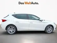 Usado Seat Leon Style 110 CV (80 kW) 2022 Blanco Berlina