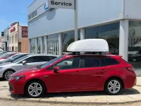 Usado Toyota Corolla Active 122 CV (89 kW) 2019 Rojo Familiar
