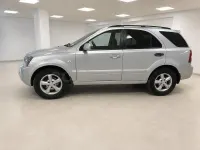 Usado Kia Sorento 170 CV (125 kW) 2007 Gris / plata SUV