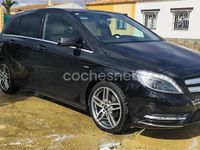Usado Mercedes B200 136 CV (100 kW) 2012 Negro Monovolumen