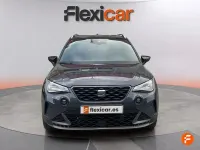 Usado Seat Arona FR 150 CV (110 kW) 2024 Gris / plata SUV