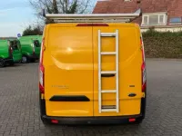 Usado Ford Transit Custom Ambiente 105 CV (77 kW) 2019 Amarillo Van