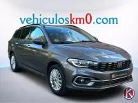 Usado Fiat Tipo Life 95 CV (69 kW) 2022 Gris / plata Familiar