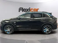 Usado Lynk & Co 01 261 CV (191 kW) 2023 Negro SUV