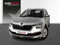 Usado Skoda Kamiq Ambition 95 CV (69 kW) 2024 Plateado SUV