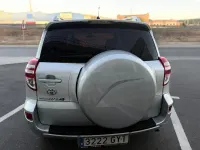 Usado Toyota RAV4 Active 150 CV (110 kW) 2010 Gris / plata SUV