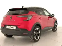 Usado Renault Captur Techno 100 CV (73 kW) 2025 Rojo SUV