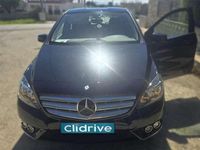 Usado Mercedes B180 122 CV (89 kW) 2012 Negro Utilitario