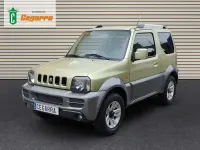 Usado Suzuki Jimny 84 CV (61 kW) 2012 Gris SUV