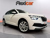 Usado Skoda Kamiq Style 110 CV (80 kW) 2022 Blanco SUV