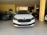 Usado Skoda Fabia 80 CV (58 kW) 2022 Blanco Utilitario