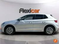 Usado Skoda Fabia Selection 116 CV (85 kW) 2025 Gris Utilitario