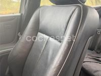 Usado Mercedes E320 Elegance 220 CV (161 kW) 2001 Granate Berlina