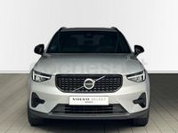 Usado Volvo XC40 Plus 163 CV (119 kW) 2025 Gris / plata SUV