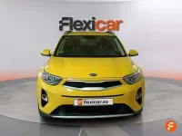 Usado Kia Stonic 120 CV (88 kW) 2018 Amarillo SUV