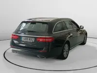 Usado Mercedes E200 160 CV (117 kW) 2019 Negro Familiar
