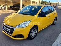 Usado Peugeot 208 Access 75 CV (55 kW) 2017 Amarillo Utilitario