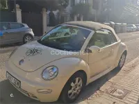 Usado VW New Beetle 102 CV (75 kW) 2004 Blanco Utilitario