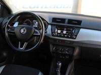 Usado Skoda Fabia Style 90 CV (66 kW) 2016 Blanco Utilitario