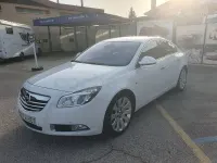Usado Opel Insignia Sport 220 CV (161 kW) 2011 Blanco Berlina