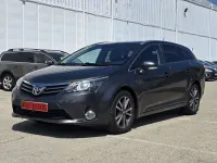 Usado Toyota Avensis Executive 124 CV (91 kW) 2013 Gris Familiar