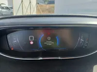 Usado Peugeot 3008 Allure 131 CV (96 kW) 2022 Gris SUV