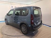 Usado Peugeot Rifter Allure 100 CV (73 kW) 2025 Rojo Monovolumen