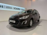 Usado Peugeot 308 Access 112 CV (82 kW) 2012 Negro Utilitario