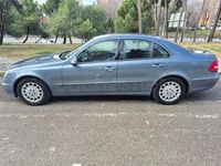 Usado Mercedes E320 Elegance 224 CV (164 kW) 2006 Gris / plata Berlina